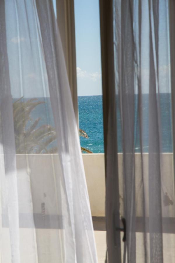 Bluriva Hotel Cirò Marina Extérieur photo