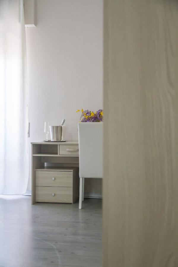 Bluriva Hotel Cirò Marina Extérieur photo
