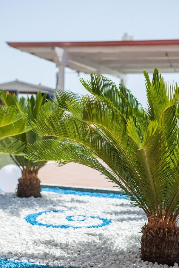 Bluriva Hotel Cirò Marina Extérieur photo